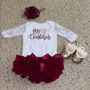 Baby’s 1st Christmas outfit